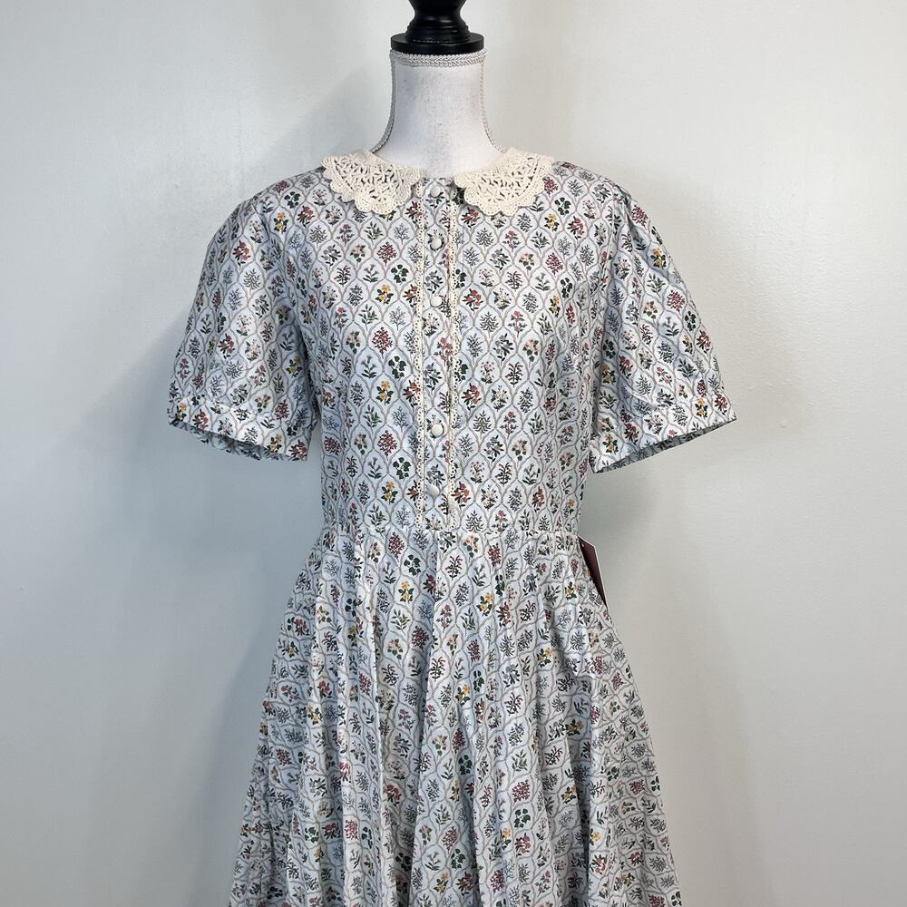 Ivy City Co. Dress size 12 Cambridge In Blue Wildflowers Floral Crochet Lace - Picture 3 of 13